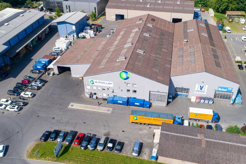 Luftaufnahme des Standorts Luzern in Buchrain – E. Müller AG mit Geschäftsstelle REISSWOLF Luzern